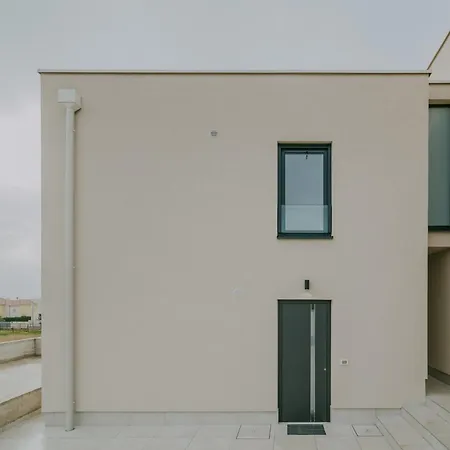 House Petit Chandra 酒店 Novigrad Istria